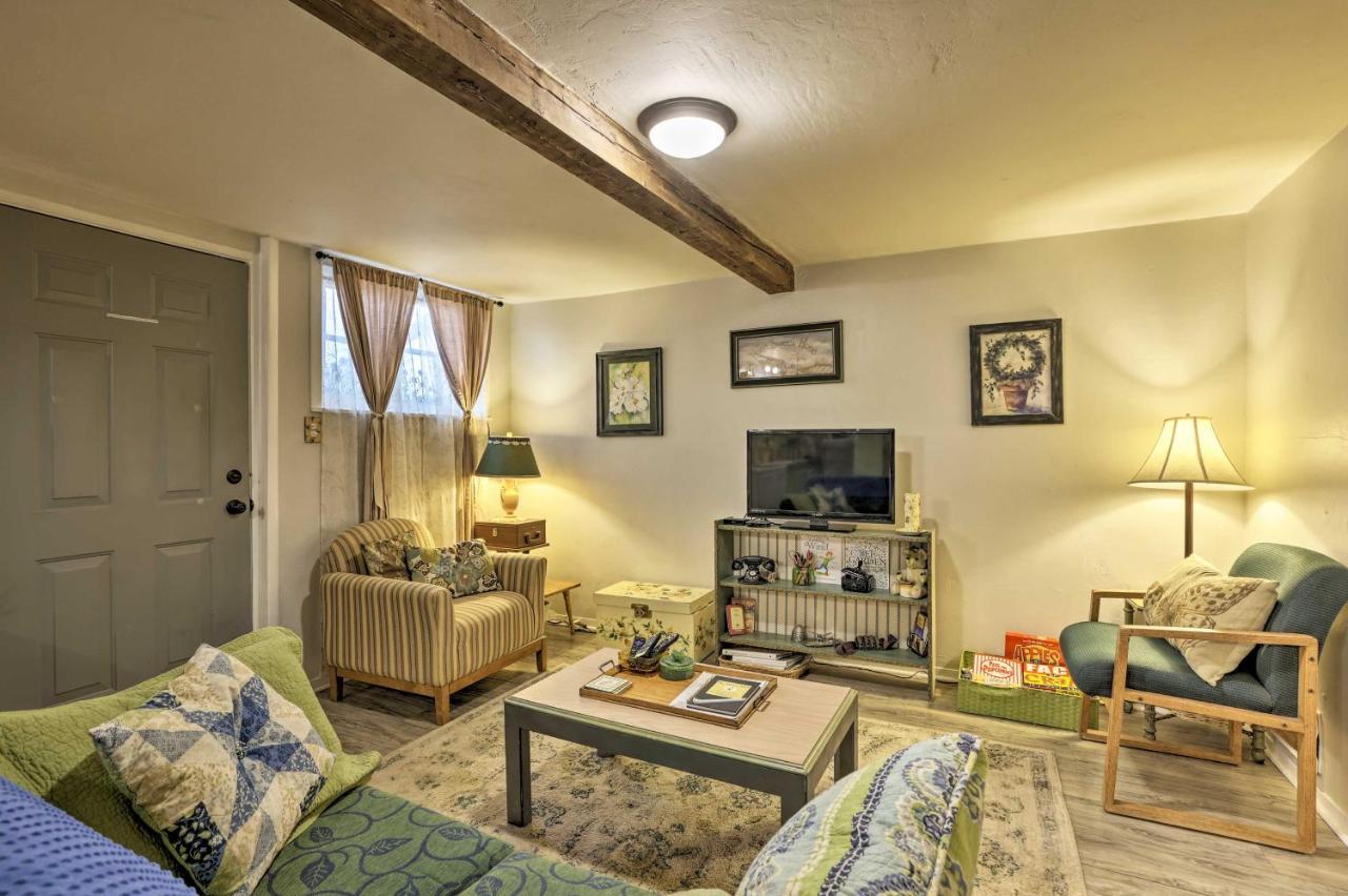 Cozy And Vintage Cedar City Apartment With Fire Pit! Exterior photo